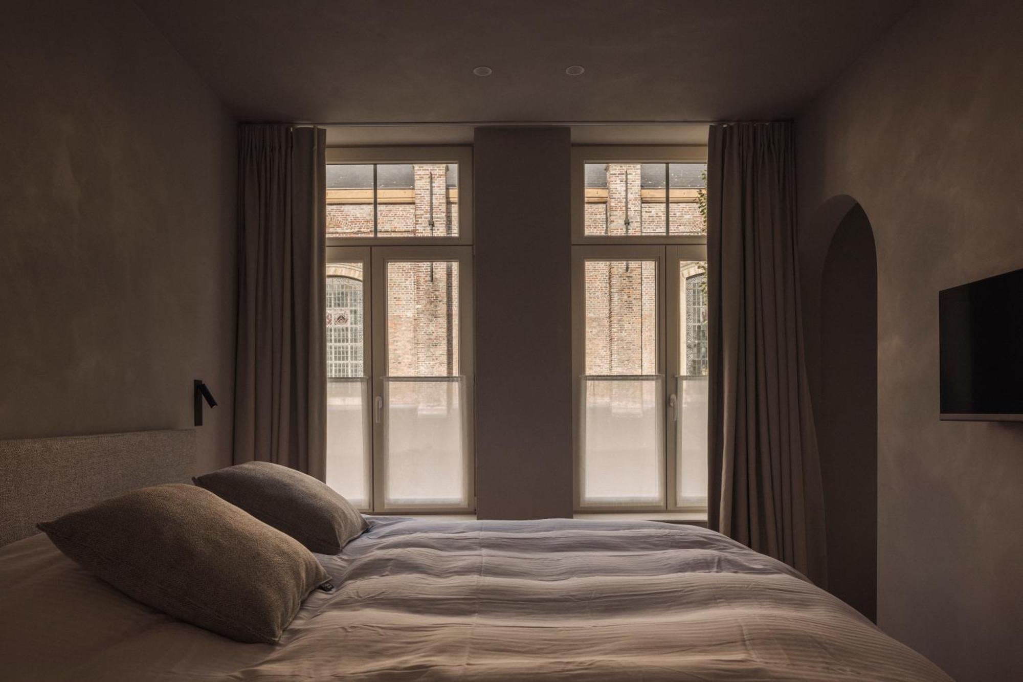 Istoire Boutique Bed & Breakfast Брюж Екстериор снимка