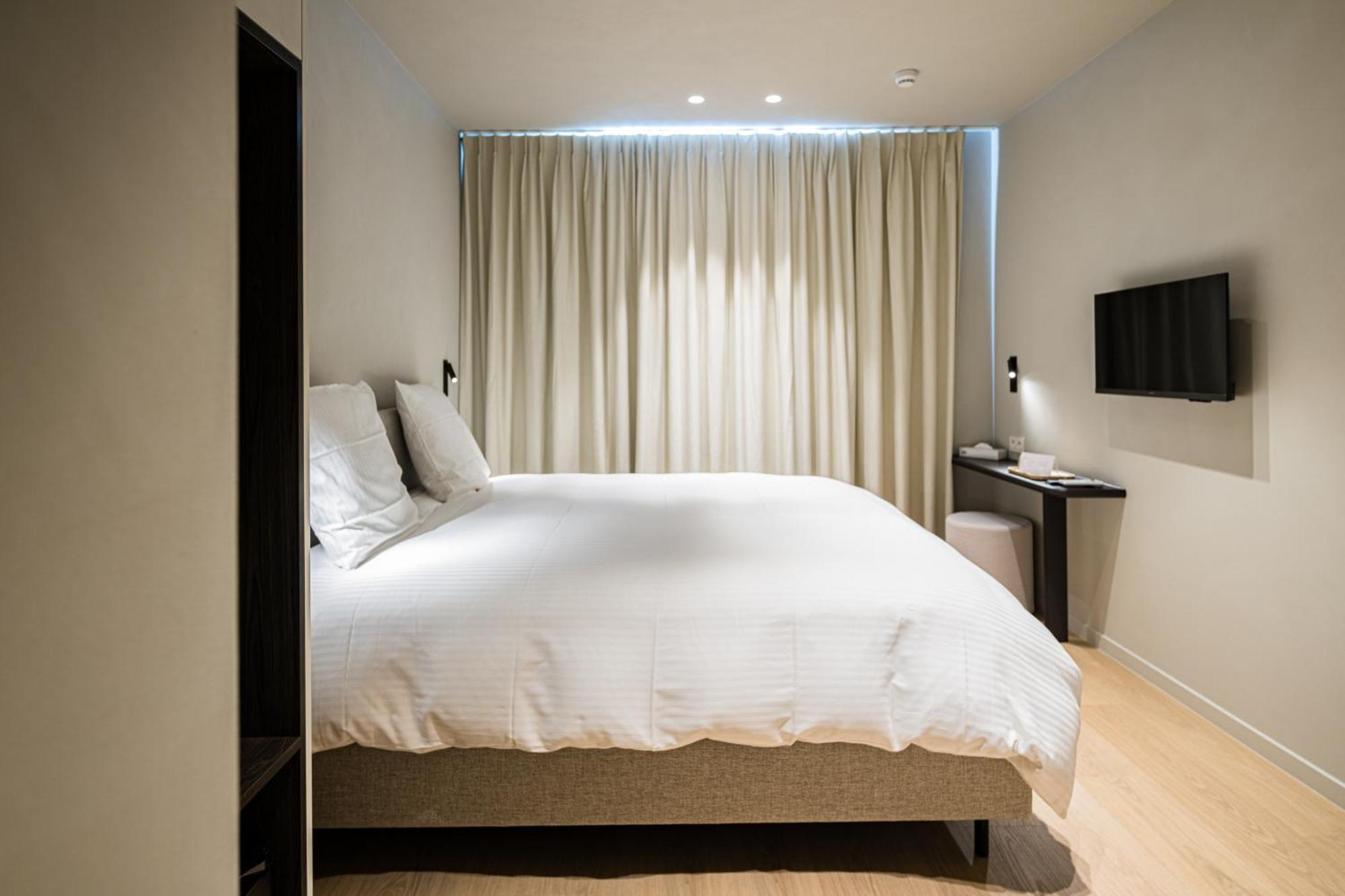 Istoire Boutique Bed & Breakfast Брюж Екстериор снимка